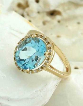 Anillo Celine oro amarillo...